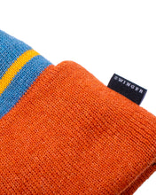 Load image into Gallery viewer, orange bobble hat
